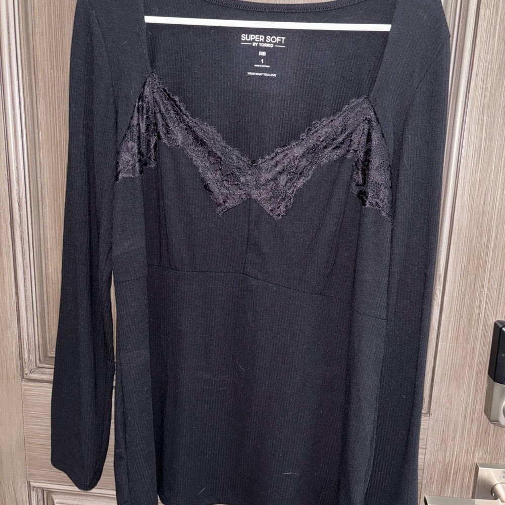 Torrid Black Ribbed Lace V-Neck Top